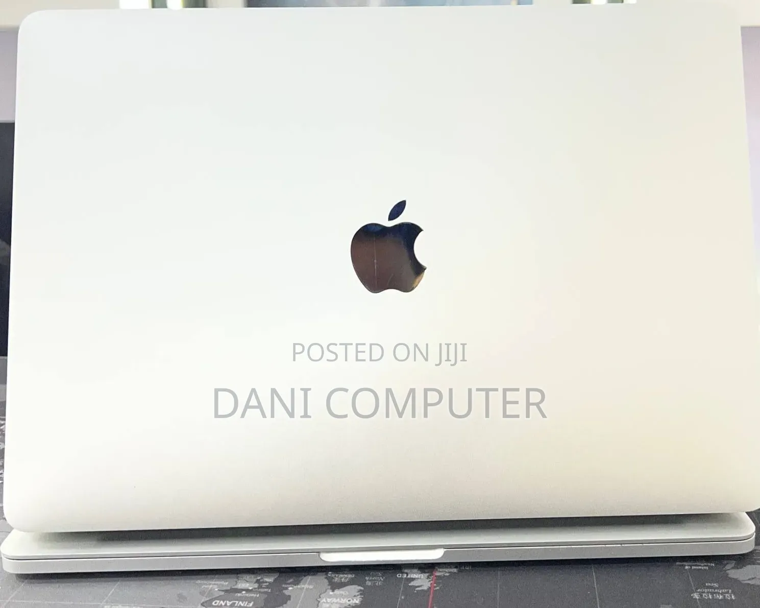 New Laptop Apple MacBook Pro 2022 M2 16GB Intel Core M2 SSD 256GB