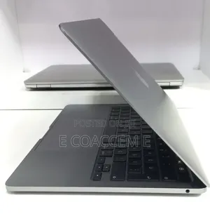 New Laptop Apple MacBook Pro 2021 M1 8GB Apple M1 SSD 256GB