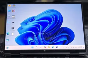 New Laptop HP Spectra 13 16GB Intel Core i5 SSD 512GB