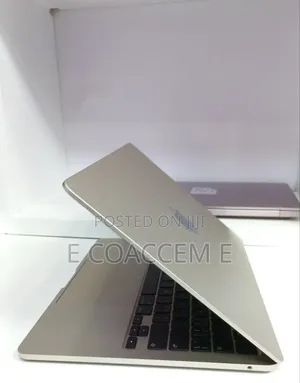 New Laptop Apple MacBook Air 2026 M5 16GB Apple M5 SSD 512GB
