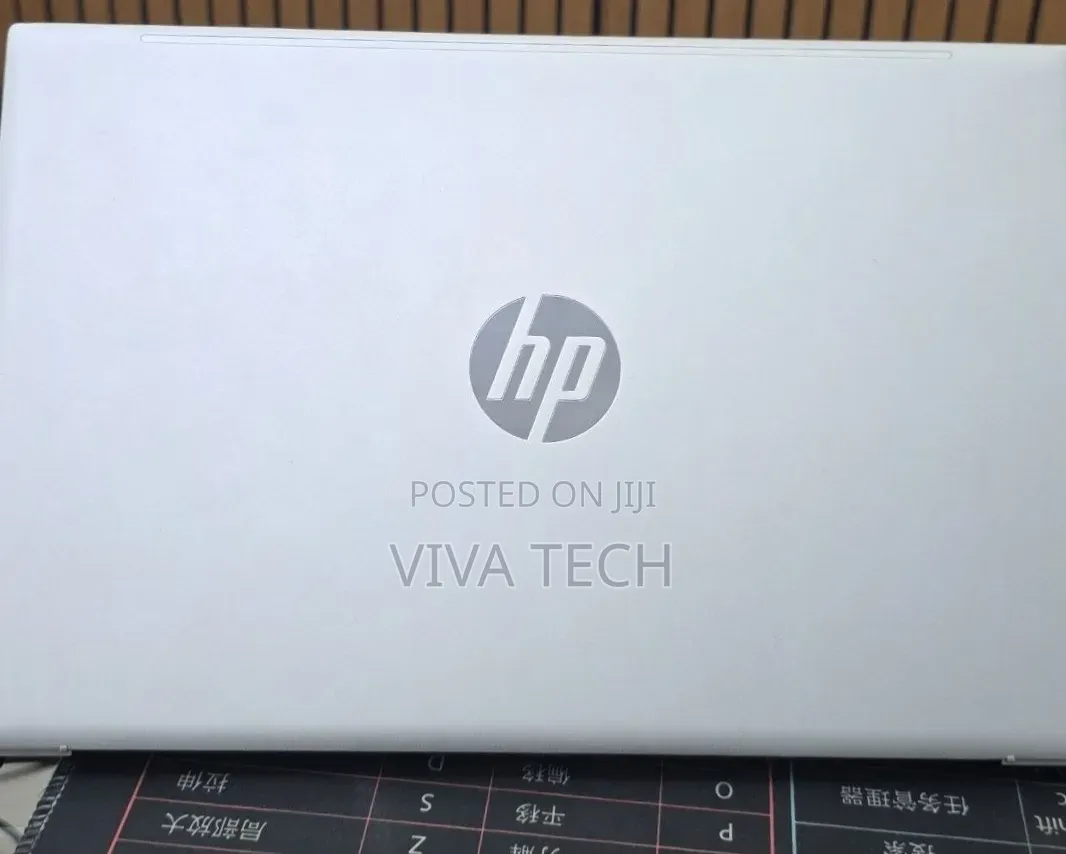 New Laptop HP Pavilion 14 8GB Intel Core i5 SSD 512GB