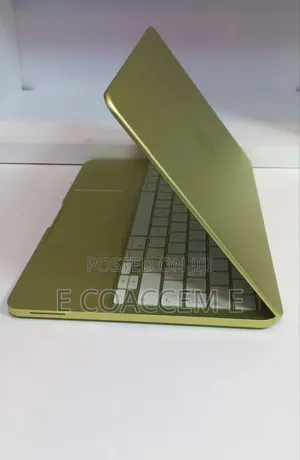 New Laptop Apple MacBook Neo 2026 8GB SSD 512GB