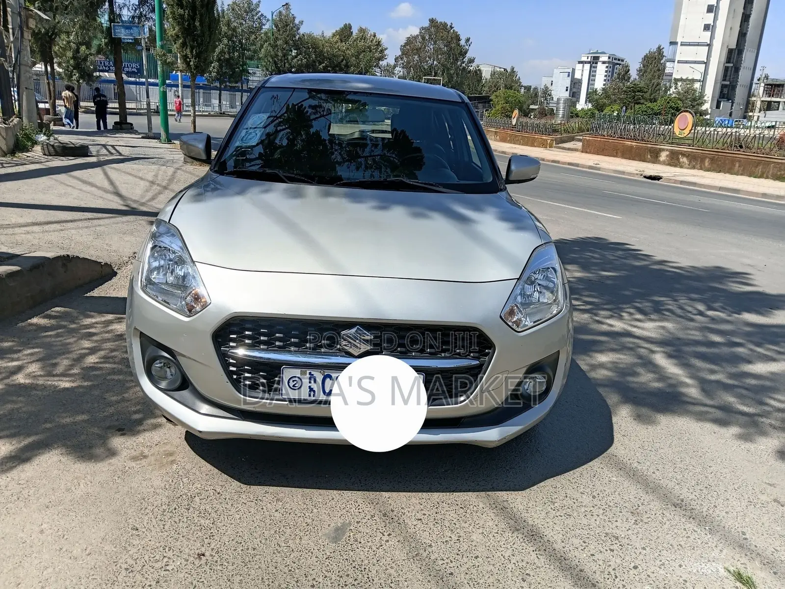 Suzuki Swift 2022 Silver