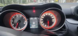 Suzuki Swift 2022 Silver