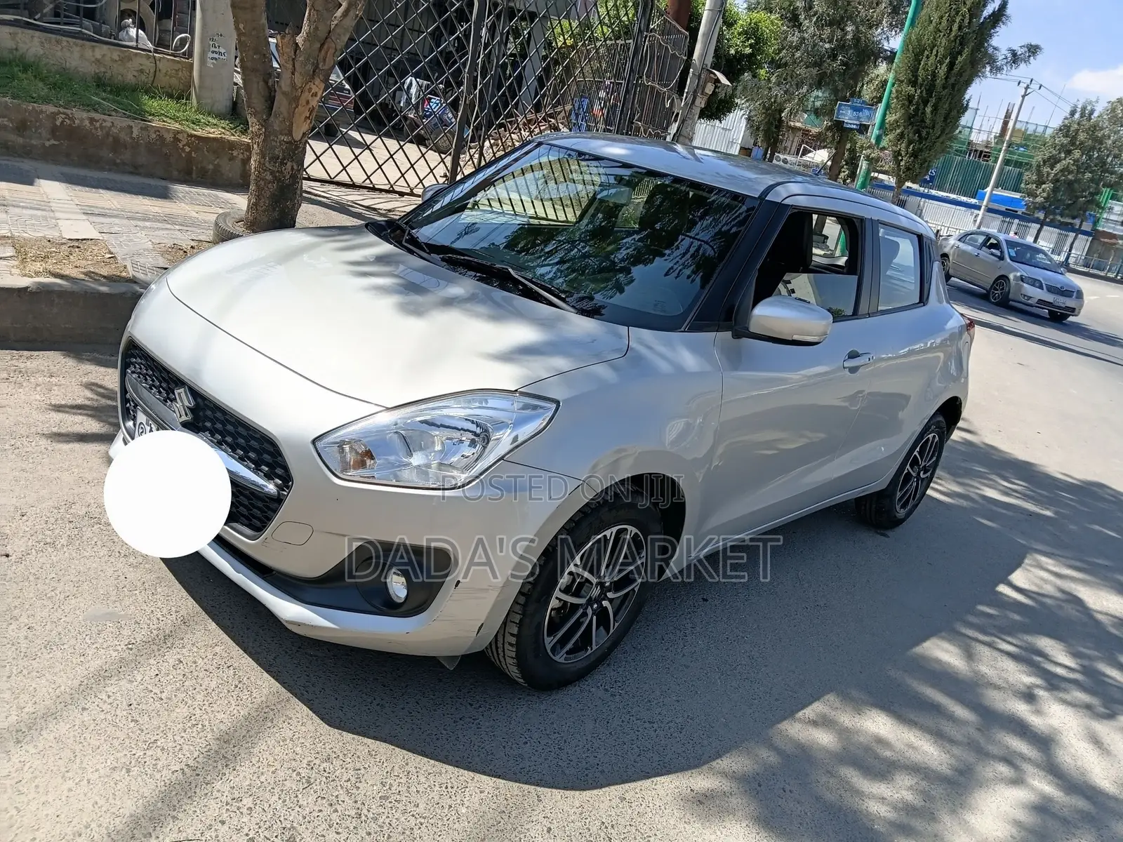 Suzuki Swift 2022 Silver
