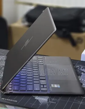 New Laptop HP Spectre X360 16GB Intel Core i7 SSD 512GB