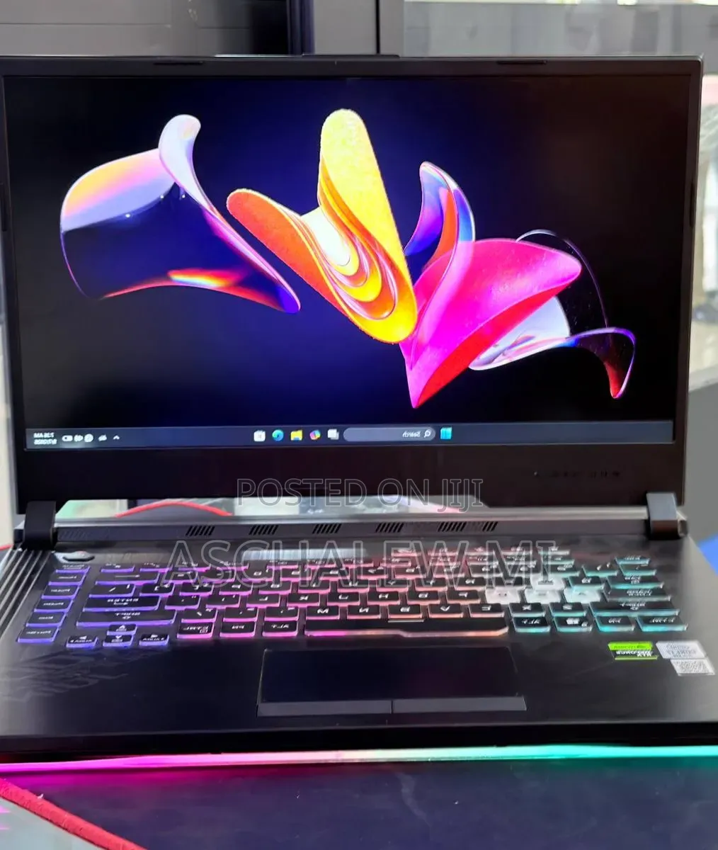 New Laptop Asus ROG Strix G15 16GB Intel Core i7 SSD 512GB