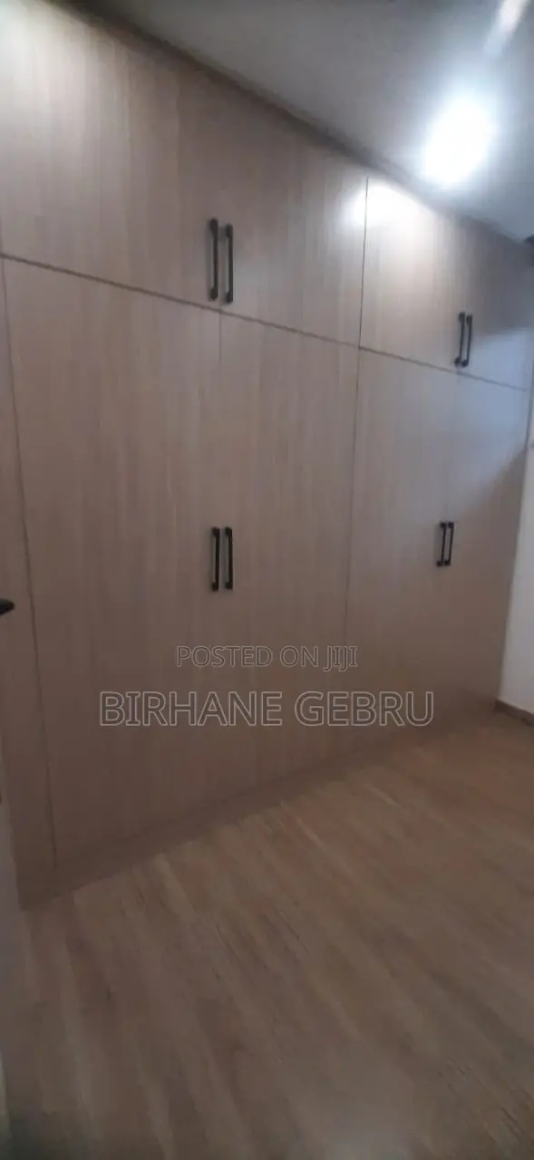 3bdrm Apartment in Luxury Aparthment, Kirkos for rent