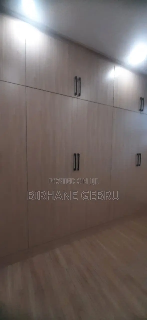 3bdrm Apartment in Luxury Aparthment, Kirkos for rent