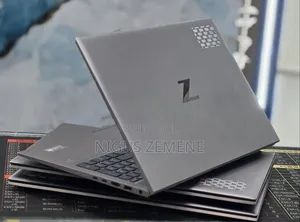 New Laptop HP ZBook Studio G8 16GB Intel Core i5 SSD 512GB