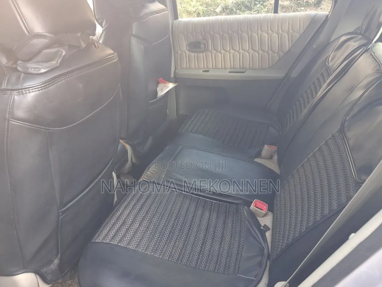Toyota Yaris 2010 Silver