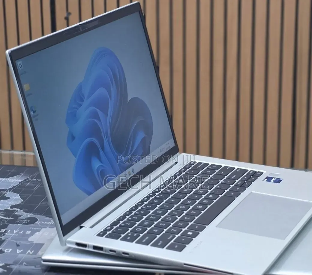 New Laptop HP EliteBook 840 G9 16GB Intel Core i7 SSD 512GB