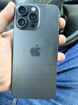 Apple iPhone 15 Pro Max 512 GB Black