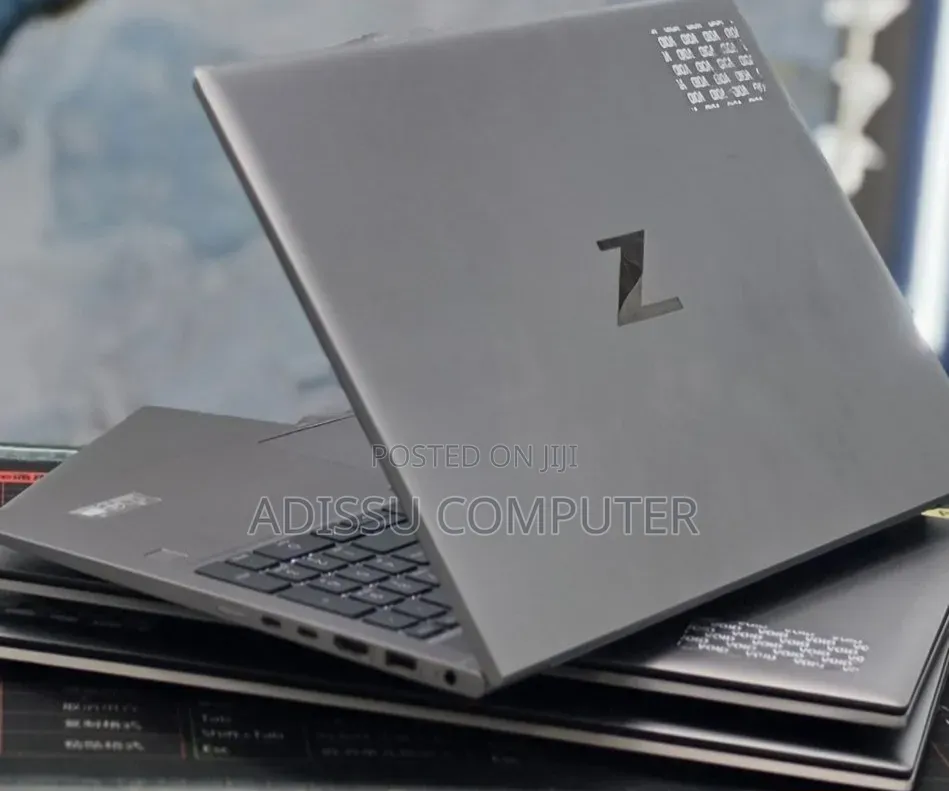 New Laptop HP ZBook 15 16GB Intel Core i5 SSD 512GB