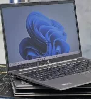 New Laptop HP ZBook 15 16GB Intel Core i5 SSD 512GB