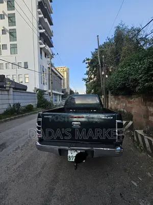 Toyota Hilux 2007 Green