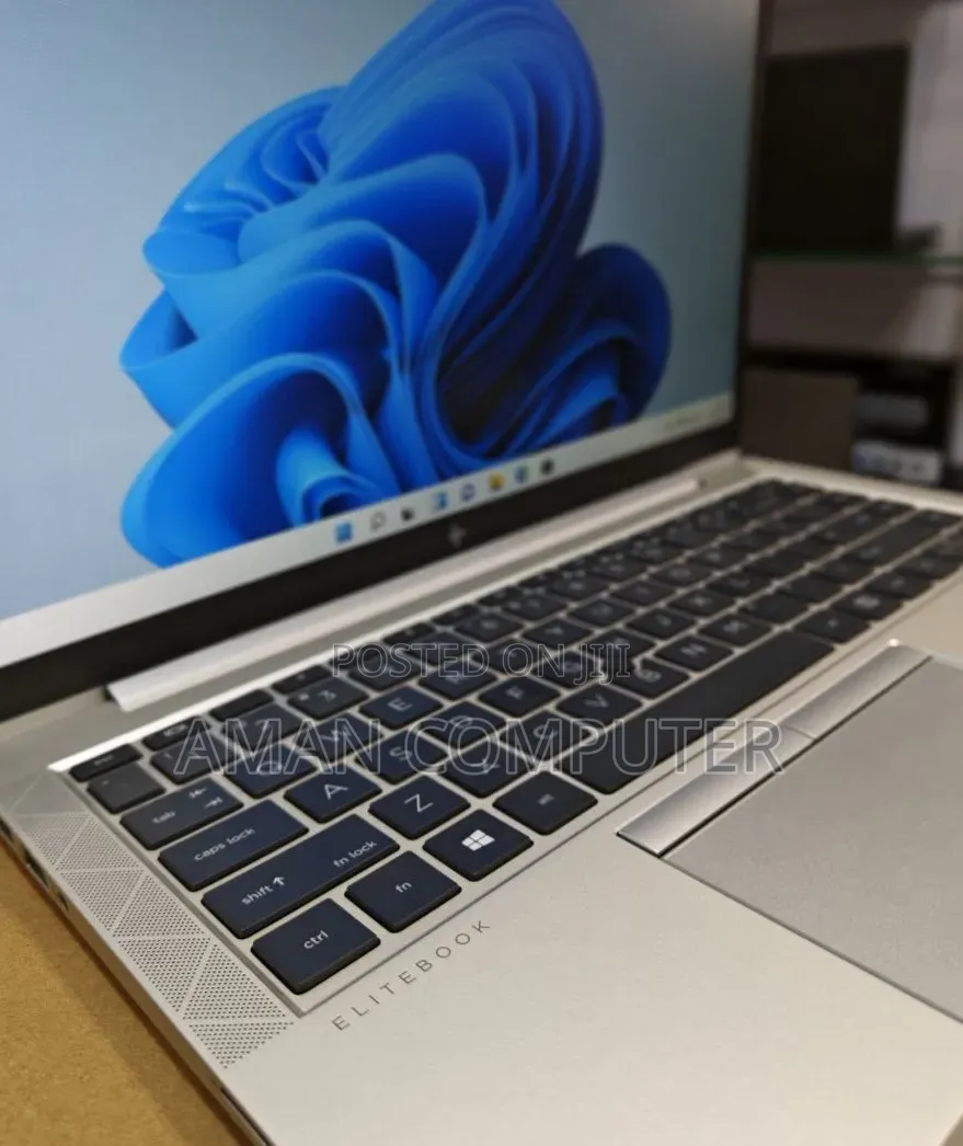 New Laptop HP EliteBook 840 G7 16GB Intel Core i7 SSD 512GB