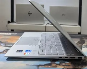 New Laptop HP 14S 16GB Intel Core i5 SSD 1T