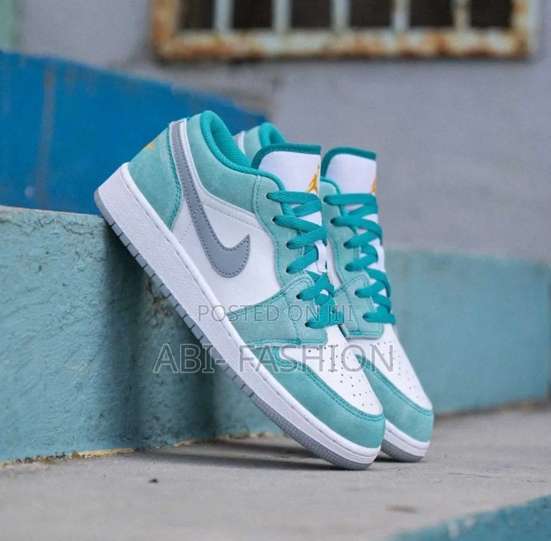 Nike Jordan 1 Low New Emerald Men | New Arrival | Sizes 40, 41, 42, 43