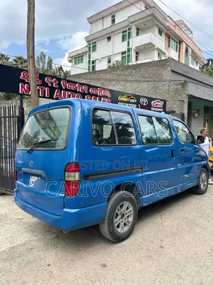 Toyota Hilux 2003 Blue
