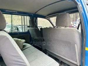 Toyota Hilux 2003 Blue