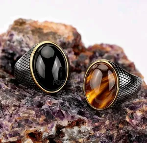 Vintage-Style Stainless Steel Statement Signet Rings Featuring Oval