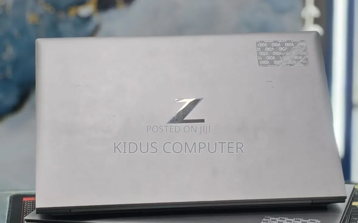 New Laptop HP ZBook 15 16GB Intel Core i5 SSD 512GB