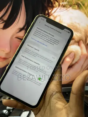 Apple iPhone 11 64 GB Yellow
