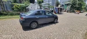 Toyota Belta 2007 Gray