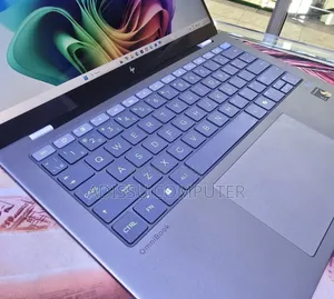 New Laptop HP OmniBook X Flip 14" 16GB Intel Core Ultra 7 SSD 512GB