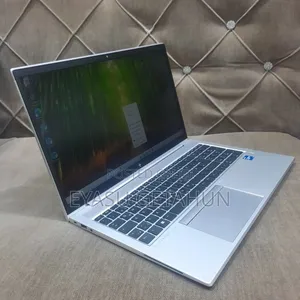 New Laptop HP EliteBook 850 G8 16GB Intel Core i5 SSD 512GB