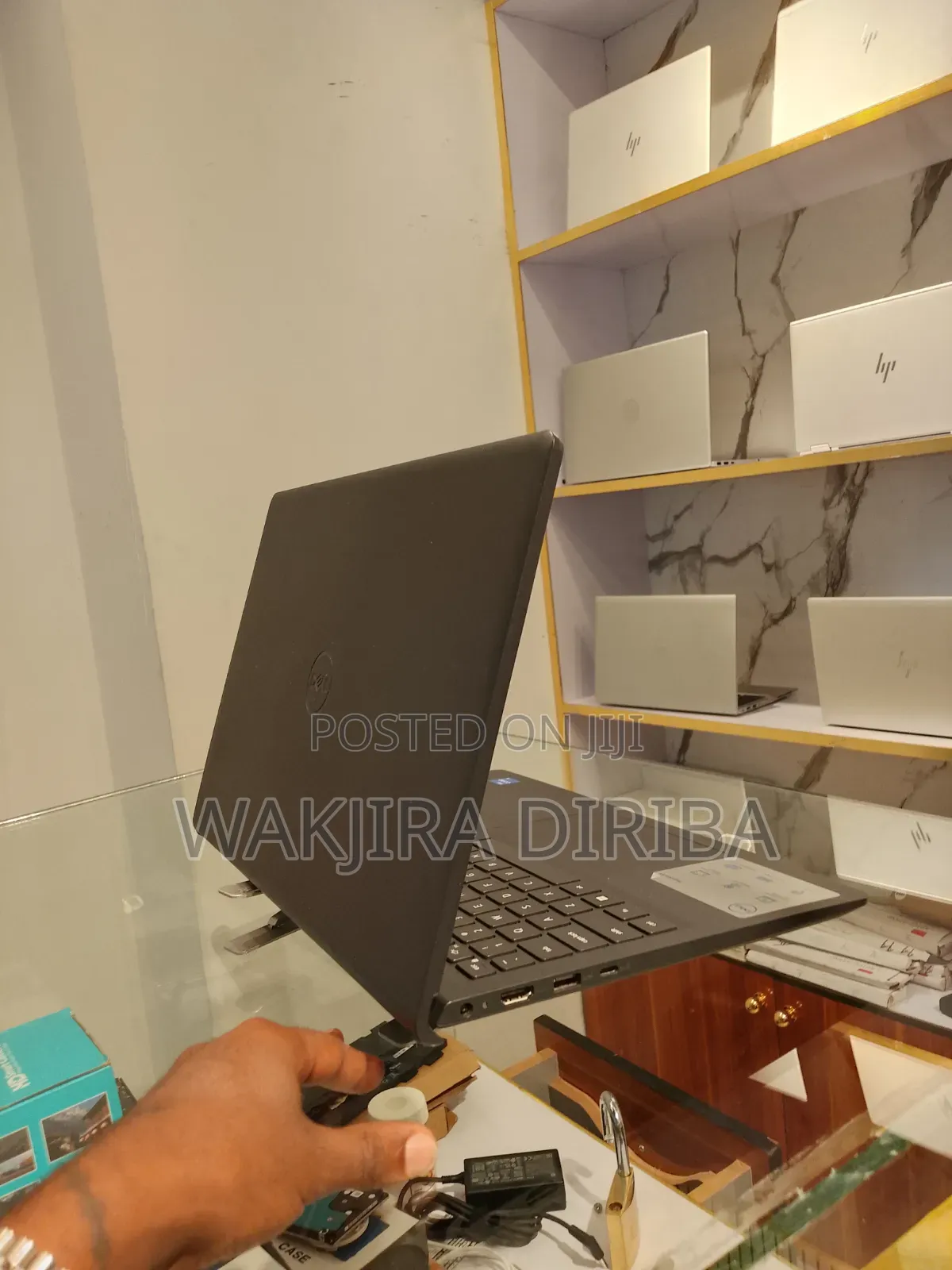 New Laptop Dell Inspiron 15 16GB Intel Core i5 SSD 512GB