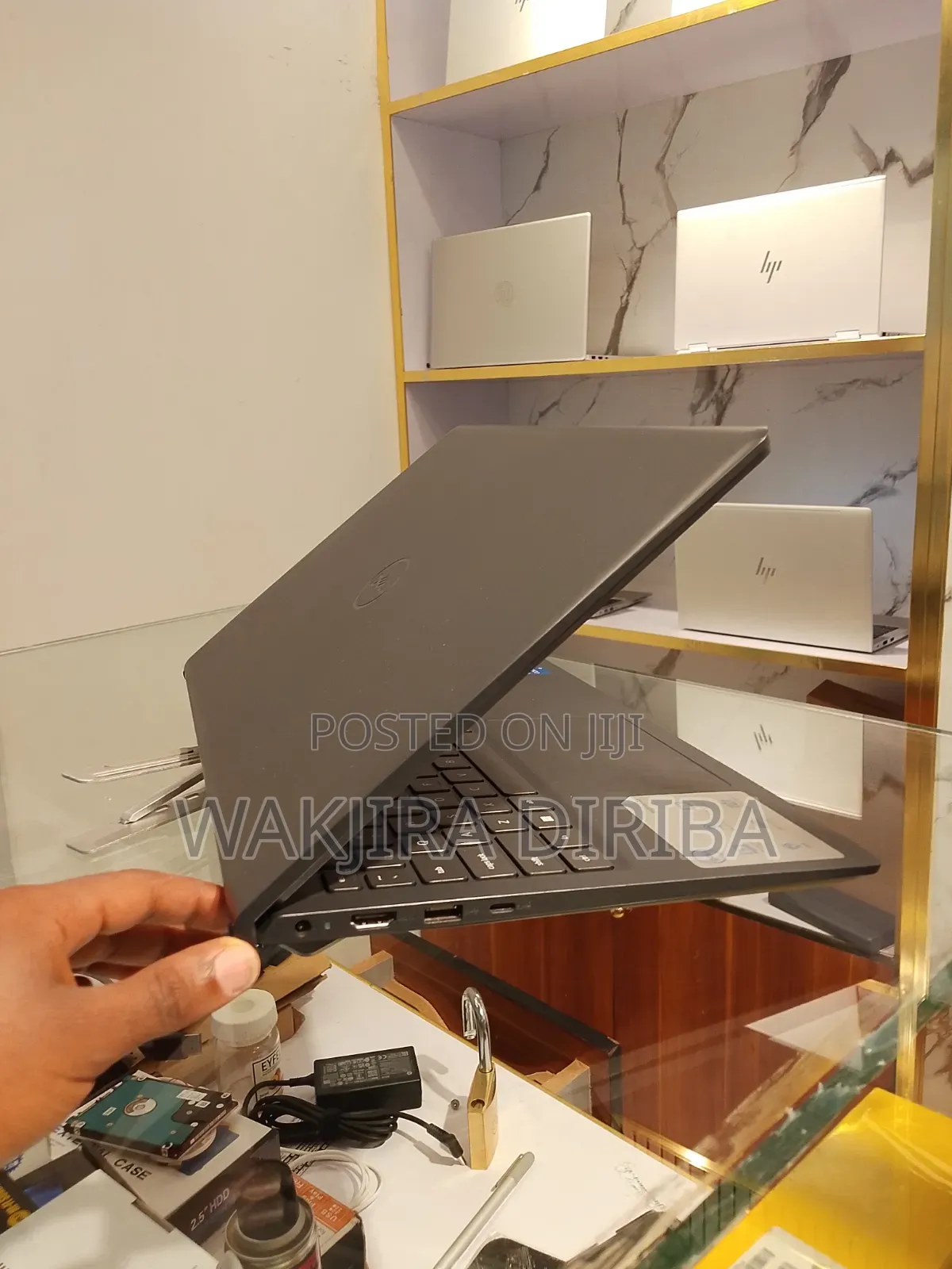 New Laptop Dell Inspiron 15 16GB Intel Core i5 SSD 512GB
