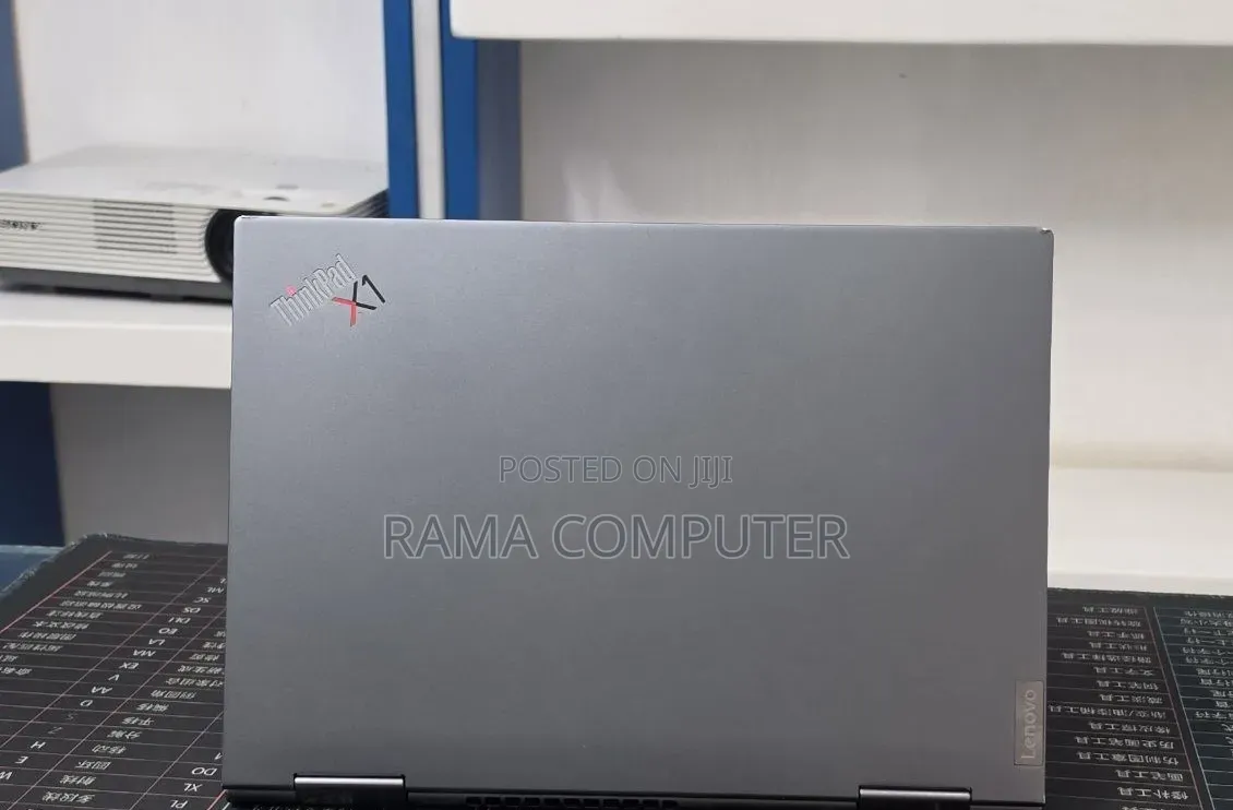 New Laptop Lenovo ThinkPad X1 Yoga 16GB Intel Core i5 SSD 512GB