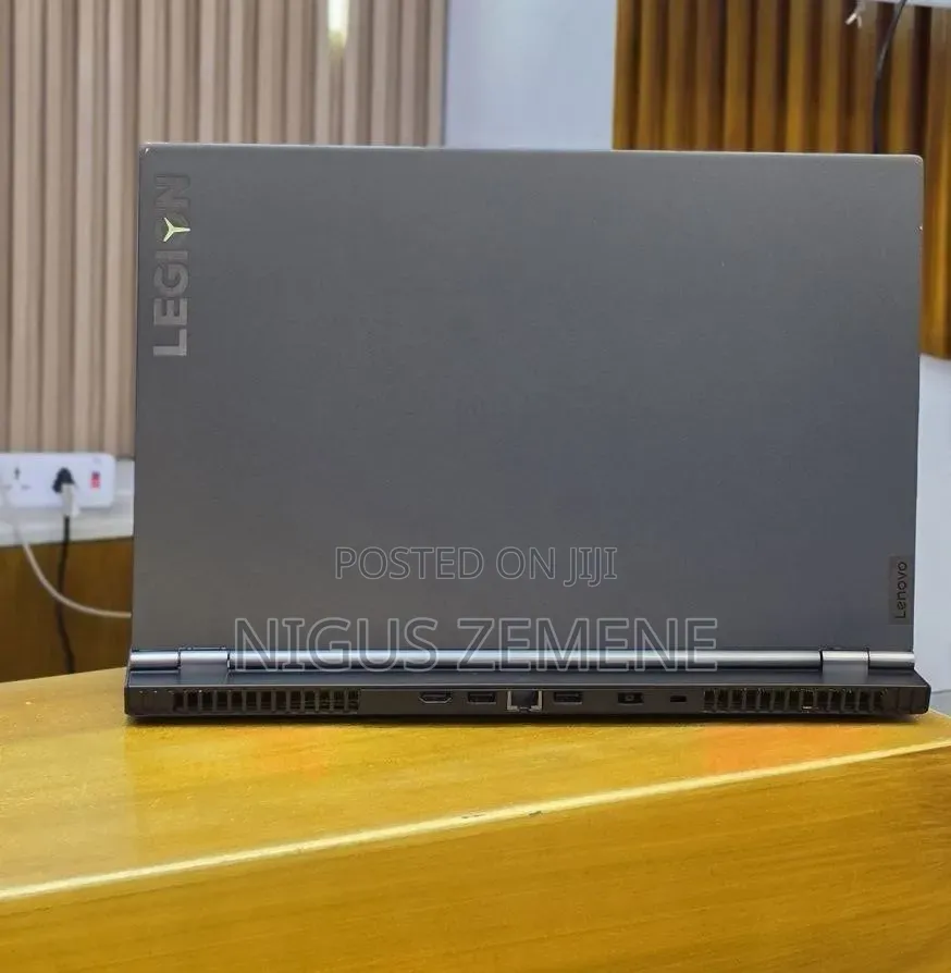 New Laptop Lenovo Lrgion 7i 16GB Intel Core i7 SSD 512GB