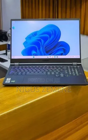 New Laptop Lenovo Lrgion 7i 16GB Intel Core i7 SSD 512GB