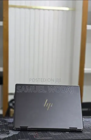 New Laptop HP Spectra 13 16GB Intel Core i7 SSD 512GB