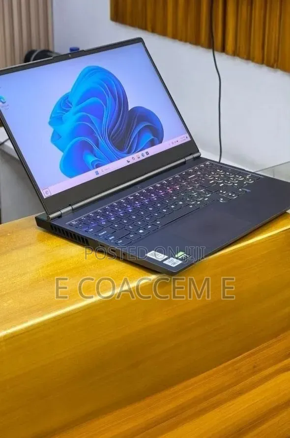 New Laptop Lenovo Legion 7 16GB Intel Core i7 SSD 512GB