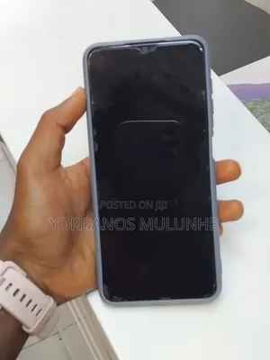 New Samsung Galaxy A04e 32 GB Black