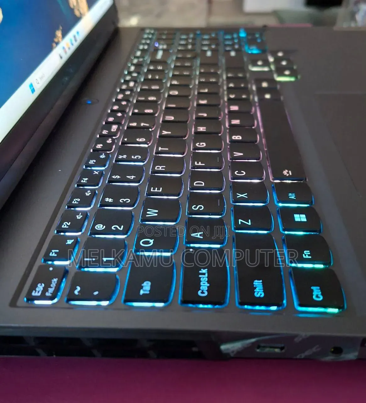 New Laptop Lenovo Legion 5 16GB AMD Ryzen 7 SSD 512GB