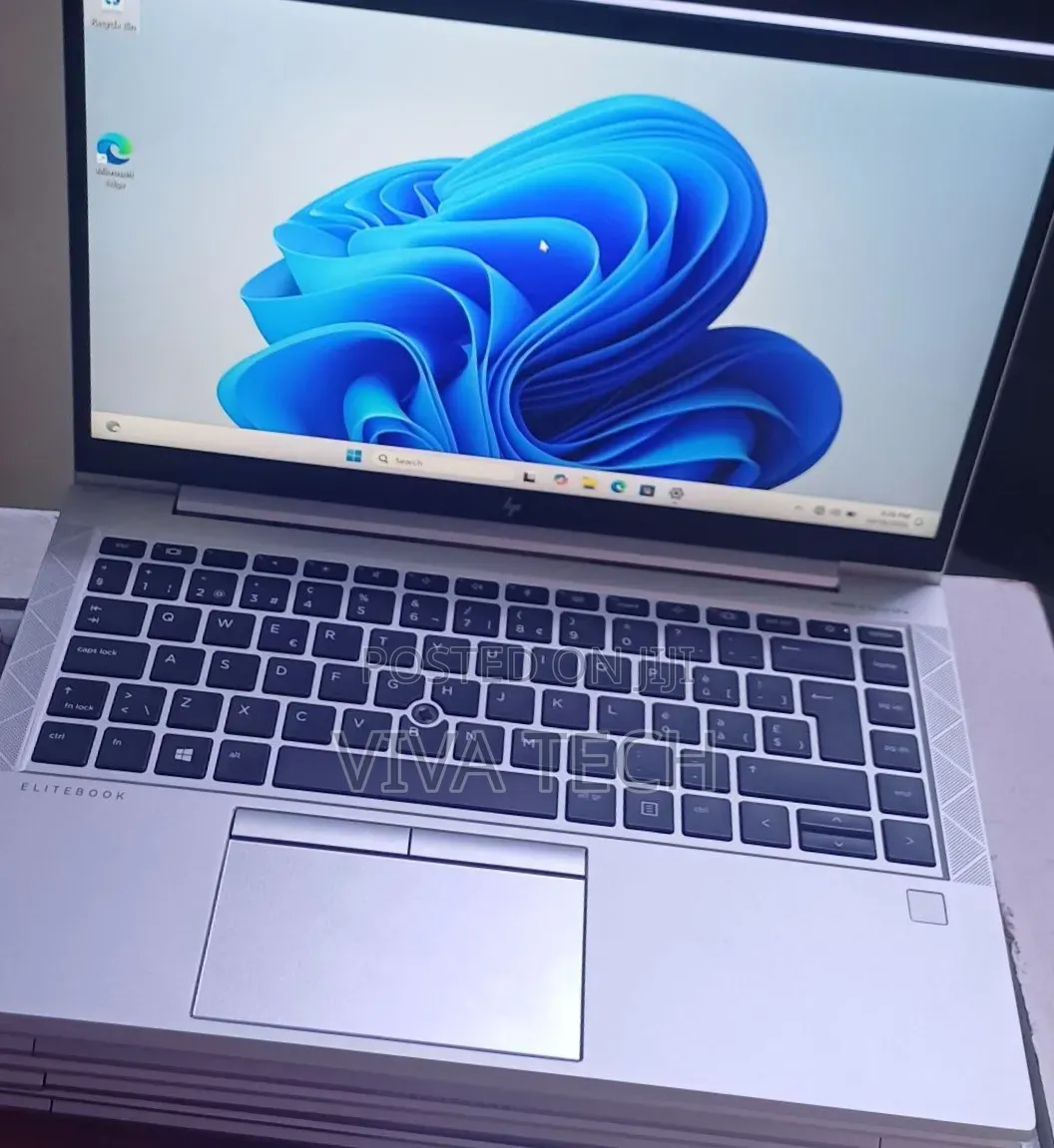 New Laptop HP EliteBook 840 G8 16GB Intel Core i7 SSD 512GB