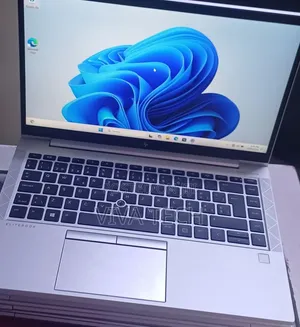 New Laptop HP EliteBook 840 G8 16GB Intel Core i7 SSD 512GB
