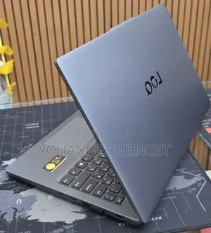 New Laptop Lenovo LOQ 15AHP10 12GB Intel Core i5 SSD 512GB