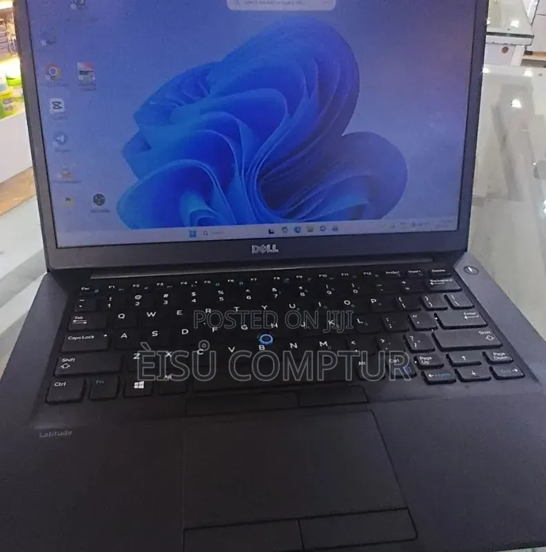 New Laptop Dell Latitude 14 7480 8GB Intel Core i5 SSD 256GB
