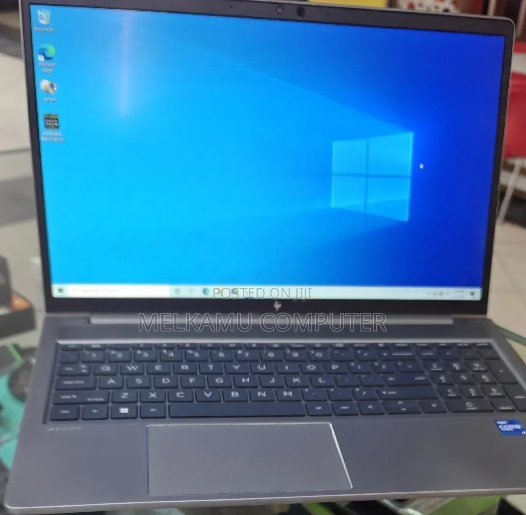 New Laptop HP ZBook 15 16GB Intel Core i7 SSD 512GB