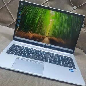 New Laptop HP EliteBook 850 G8 16GB Intel Core i5 SSD 512GB