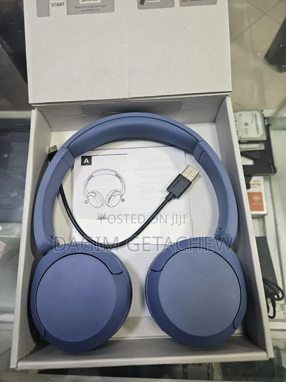 Sony WH-CH520 Wireless on-Ear Headphones – 50 Hours Battery Life