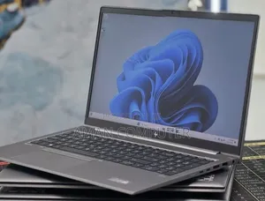 New Laptop HP ZBook Fury 15 G8 16GB Intel Core i5 SSD 512GB