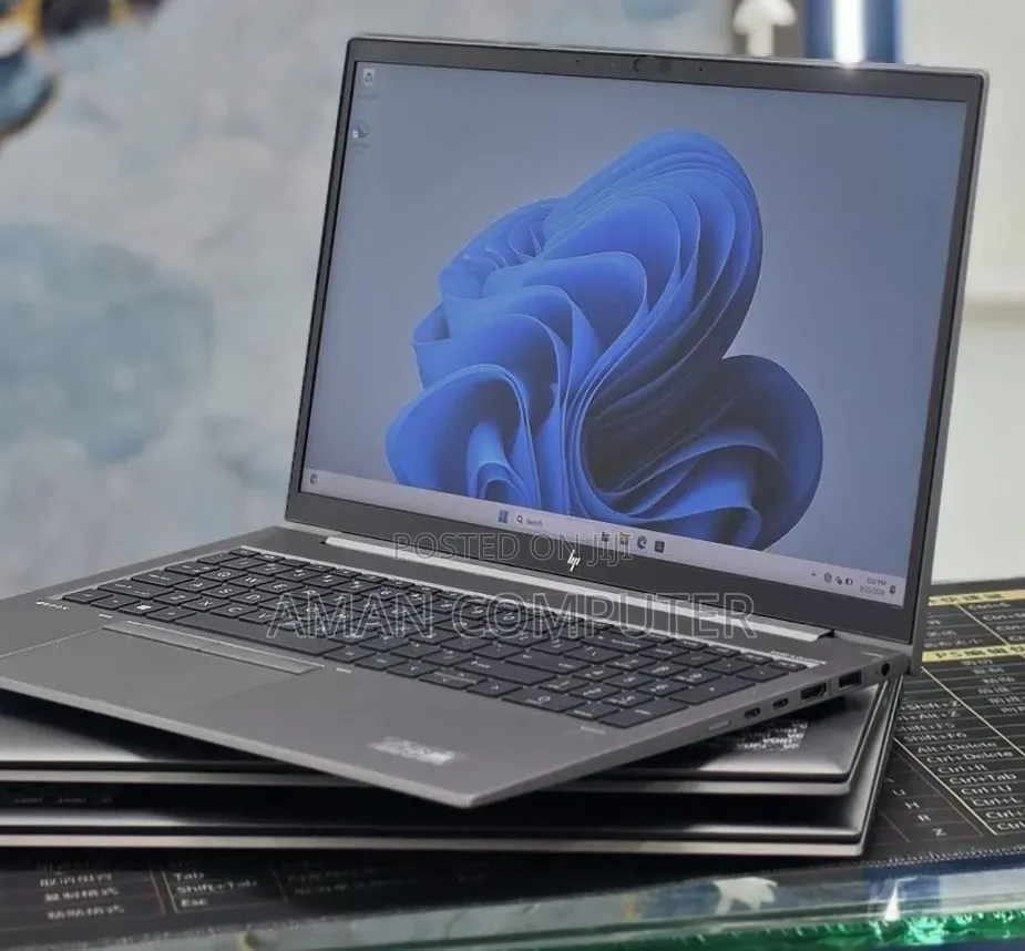 New Laptop HP ZBook Fury 15 G8 16GB Intel Core i5 SSD 512GB
