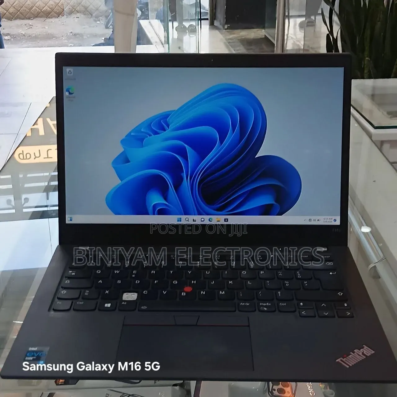 New Laptop Lenovo ThinkPad T14s Gen 2 8GB Intel Core i5 SSD 512GB